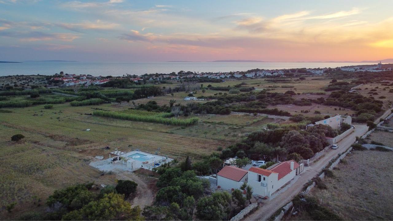 Villa Slatina Near Zrce Beach Новаля Екстер'єр фото